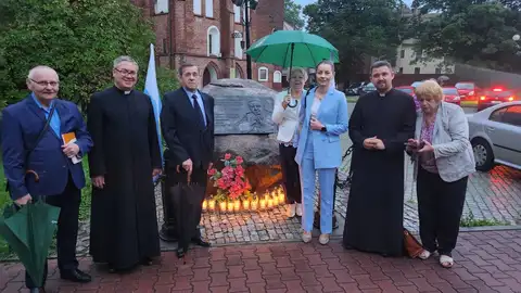 2025.09.11 – 24. rocznica poświęcenia tablicy bł. kard. Stefana Wyszyńskiego – zdjęcie 7