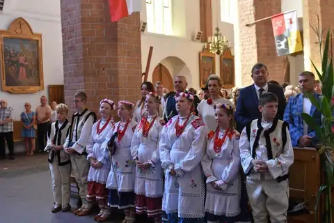 2025.09.21 – Dożynki parafialne „Miasto dziękuje Wsi” – zdjęcie 136