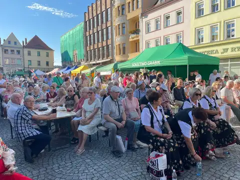 2025.09.21 – Dożynki parafialne „Miasto dziękuje Wsi” – zdjęcie 89