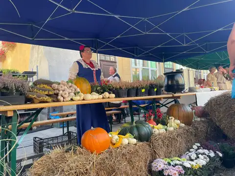 2025.09.21 – Dożynki parafialne „Miasto dziękuje Wsi” – zdjęcie 94
