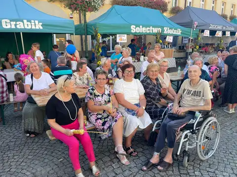 2025.09.21 – Dożynki parafialne „Miasto dziękuje Wsi” – zdjęcie 58