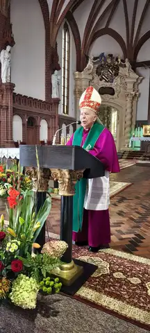 2025.10.04 – Wizytacja kanoniczna – ks. bp Paweł Socha – zdjęcie 15