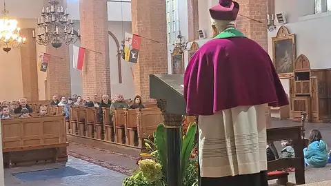 2025.10.04 – Wizytacja kanoniczna – ks. bp Paweł Socha – zdjęcie 13