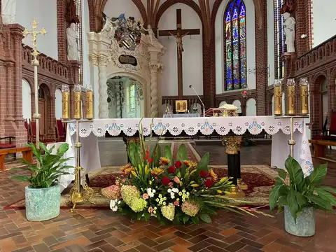 2025.10.04 – Wizytacja kanoniczna – ks. bp Paweł Socha – zdjęcie 21