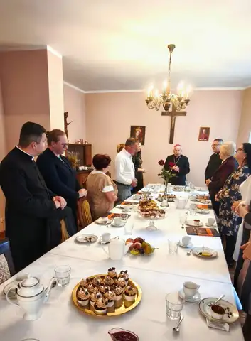 2025.10.04 – Wizytacja kanoniczna – ks. bp Paweł Socha – zdjęcie 53
