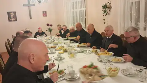2025.10.04 – Wizytacja kanoniczna – ks. bp Paweł Socha – zdjęcie 6