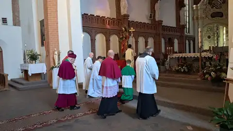 2025.10.04 – Wizytacja kanoniczna – ks. bp Paweł Socha – zdjęcie 8