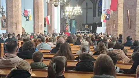 2025.10.18 – Rejonowe spotkanie kandydatów do bierzmowania – zdjęcie 3
