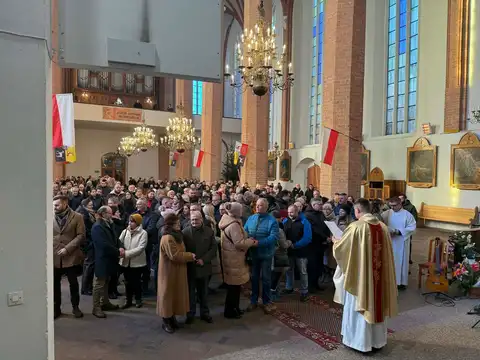 2025.12.28 – Święto Świętej Rodziny – odnowienie przyrzeczeń małżeńskich – zdjęcie 11