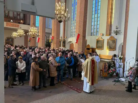 2025.12.28 – Święto Świętej Rodziny – odnowienie przyrzeczeń małżeńskich – zdjęcie 7