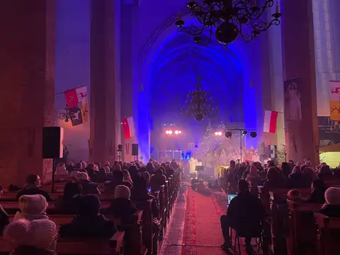 2026.01.11 – Koncert kolęd – „Żar Miłości” i PSM w Żarach – zdjęcie 37