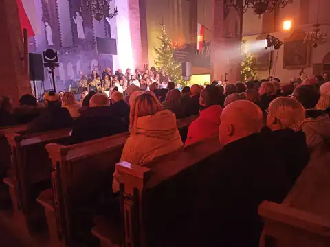 2026.01.11 – Koncert kolęd – „Żar Miłości” i PSM w Żarach – zdjęcie 29