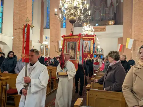 2026.04.04 – Wigilia Paschalna i Rezurekcja – zdjęcie 118