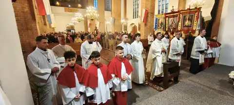 2026.04.04 – Wigilia Paschalna i Rezurekcja – zdjęcie 38