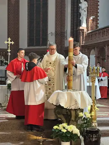 2026.04.04 – Wigilia Paschalna i Rezurekcja – zdjęcie 93