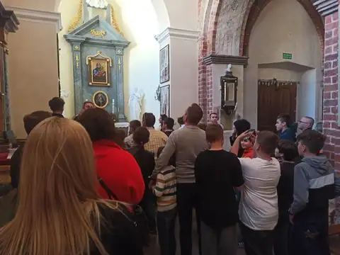 2026.04.25 – Pielgrzymka Liturgicznej Służby Ołtarza – nowi ministranci – zdjęcie 8