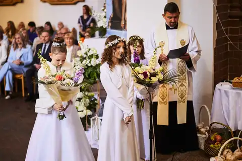2026.05.10 – I Komunia Święta – zdjęcie 11