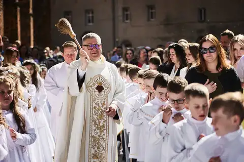 2026.05.10 – I Komunia Święta – zdjęcie 1