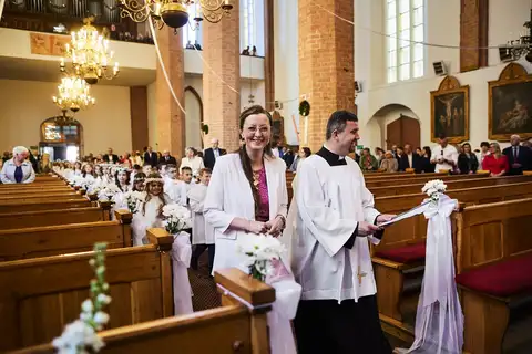 2026.05.10 – I Komunia Święta – zdjęcie 12