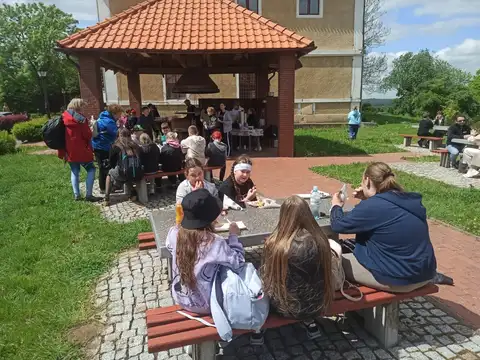 2026.05.12 – Pielgrzymka dzieci komunijnych do Sanktuarium Jutrzenki Nadziei – zdjęcie 9