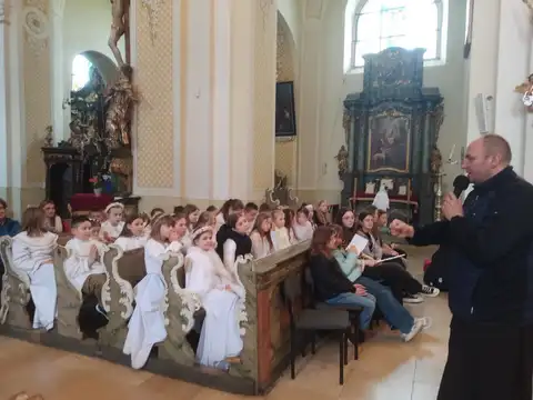 2026.05.12 – Pielgrzymka dzieci komunijnych do Sanktuarium Jutrzenki Nadziei – zdjęcie 12