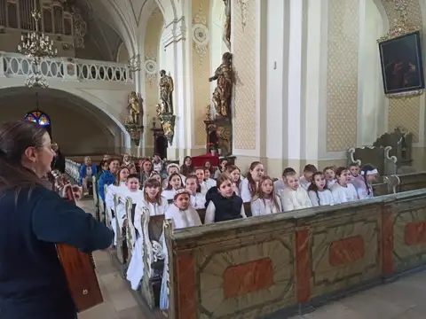 2026.05.12 – Pielgrzymka dzieci komunijnych do Sanktuarium Jutrzenki Nadziei – zdjęcie 11