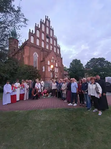 2026.09.11 – 25-lecie tablicy bł. kard. Stefana Wyszyńskiego – zdjęcie 35