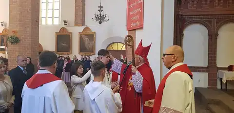 2019.05.24 – Sakrament Bierzmowania – ks. bp Paweł Socha – zdjęcie 9