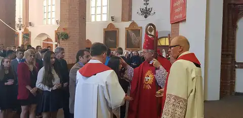 2019.05.24 – Sakrament Bierzmowania – ks. bp Paweł Socha – zdjęcie 14
