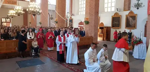 2019.05.24 – Sakrament Bierzmowania – ks. bp Paweł Socha – zdjęcie 3