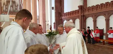 2019.05.27 – Jubileusz 30-lecia kapłaństwa ks. proboszcza Krzysztofa Kwaśnika – zdjęcie 7