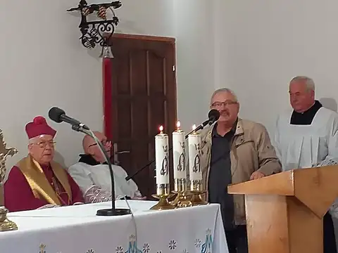 2019.10.16 – Poświęcenie odnowionego kościoła Matki Bożej Częstochowskiej w Olszyńcu – zdjęcie 12