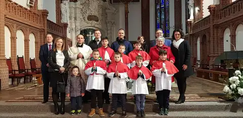 2019.11.24 – Przyjęcie nowych ministrantów – zdjęcie 8