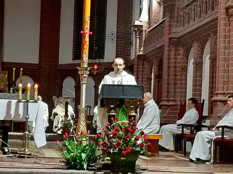 2020.04.11 – Liturgia Wigilii Paschalnej – zdjęcie 10