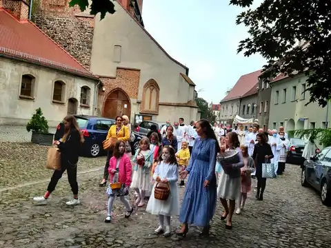 2020.06.19 – Odpust parafialny i jubileusz 40-lecia parafii – zdjęcie 32