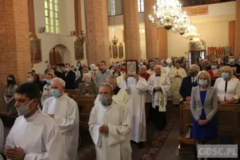 2020.06.19 – Odpust parafialny i jubileusz 40-lecia parafii – zdjęcie 100