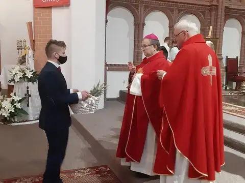 2020.10.13 – Sakrament Bierzmowania – zdjęcie 43