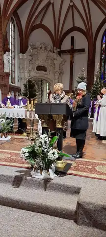 2021.01.08 – Pogrzeb śp. ks. Tomasza Dominika Grochowskiego – zdjęcie 12