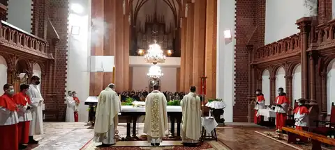 2021.04.03 – Liturgia Wigilii Paschalnej – zdjęcie 13