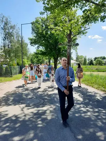 2021.06.03 – Uroczystość Najświętszego Ciała i Krwi Pańskiej – pierwsza Eucharystia w nowym kościele w Grabiku – zdjęcie 4