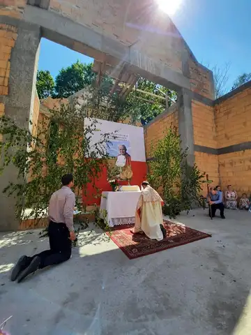 2021.06.03 – Uroczystość Najświętszego Ciała i Krwi Pańskiej – pierwsza Eucharystia w nowym kościele w Grabiku – zdjęcie 1