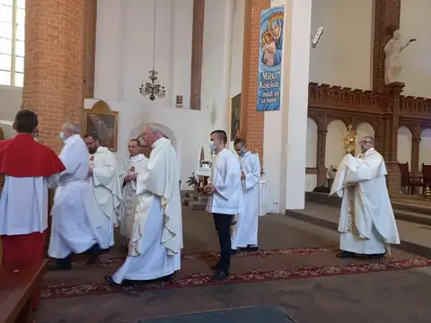 2021.06.11 – Odpust parafialny ku czci Najświętszego Serca Pana Jezusa – zdjęcie 33