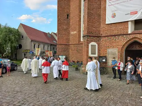 2021.06.11 – Odpust parafialny ku czci Najświętszego Serca Pana Jezusa – zdjęcie 36