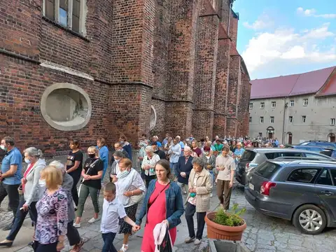 2021.06.11 – Odpust parafialny ku czci Najświętszego Serca Pana Jezusa – zdjęcie 44