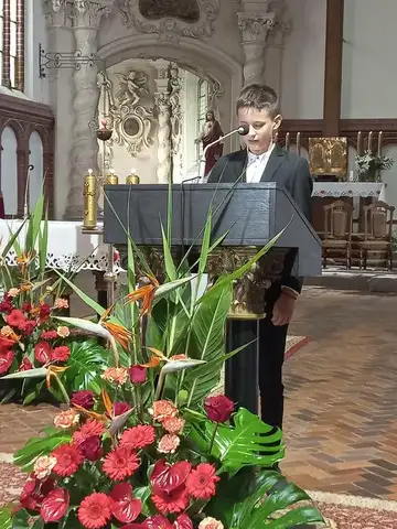 2021.06.15 – Sakrament Bierzmowania i posługa lektoratu – zdjęcie 73