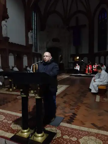 2022.04.15 – Liturgia Wielkiego Piątku – zdjęcie 4