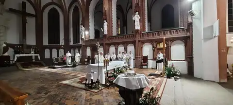 2022.04.16 – Liturgia Wigilii Paschalnej – zdjęcie 41