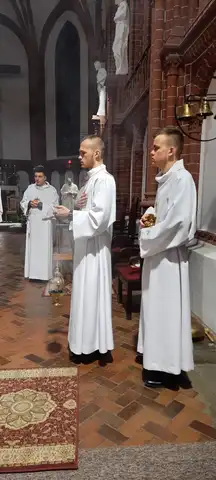 2022.04.16 – Liturgia Wigilii Paschalnej – zdjęcie 11