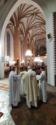 2022.04.16 – Liturgia Wigilii Paschalnej – zdjęcie 45
