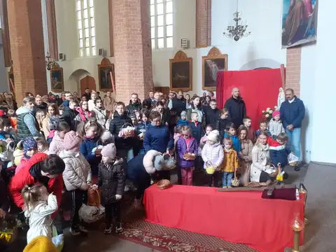 2022.04.16 – Poświęcenie pokarmów – zdjęcie 11